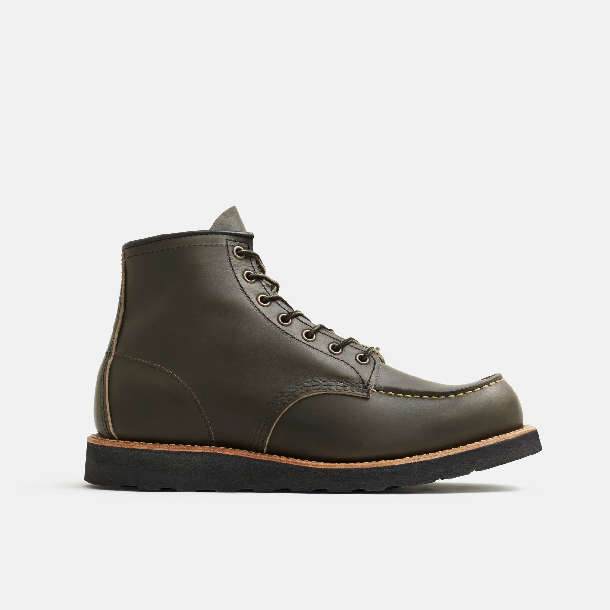 Red Wing Shoes Classic Moc in Alpine Leather 8828 | Red Wing Heritage