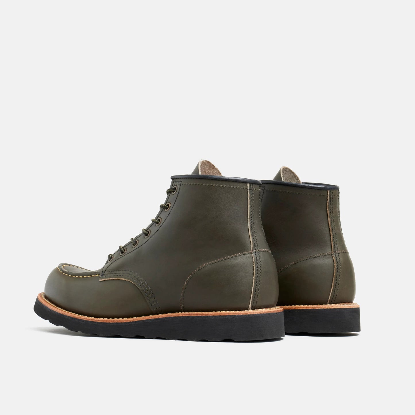 Red Wing Shoes Classic Moc in Alpine Leather 8828 | Red Wing Heritage
