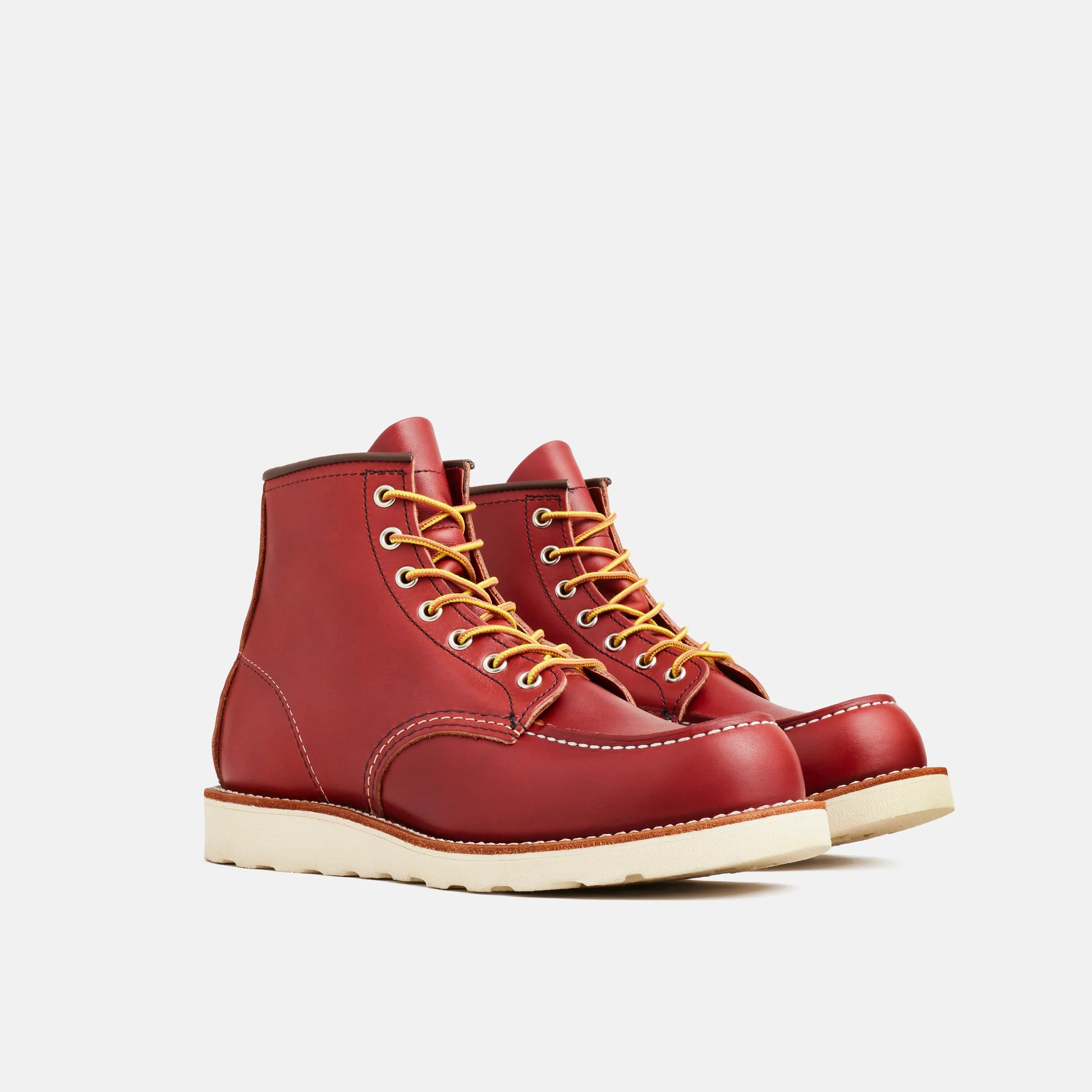Red Wing Shoes Classic Moc in Oro Russet 8875 | Red Wing Heritage
