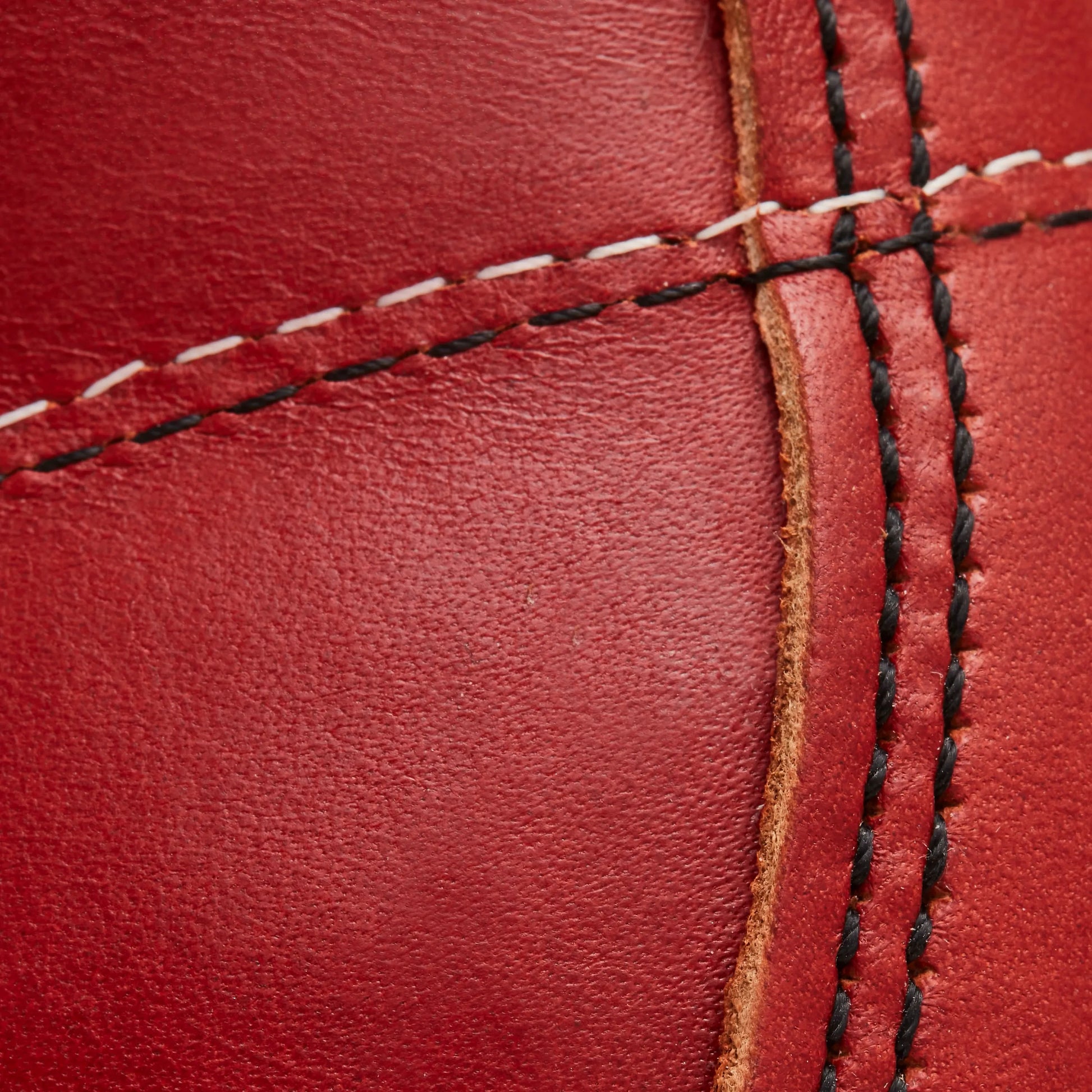 Red Wing Shoes Classic Moc in Oro Russet 8875 | Red Wing Heritage